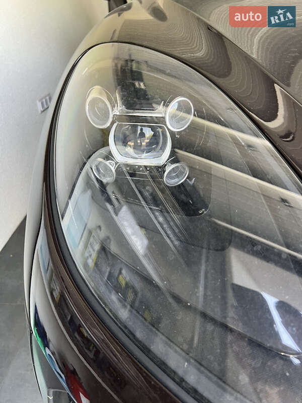 Внедорожник / Кроссовер Porsche Macan 2019 в Киеве