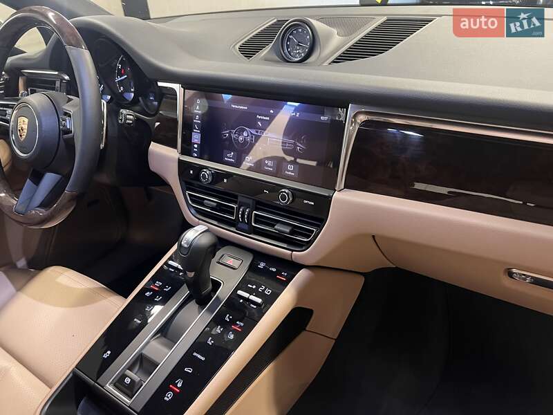 Позашляховик / Кросовер Porsche Macan 2024 в Києві фото 46 Позашляховик / Кросовер Porsche Macan 2024 в Києві