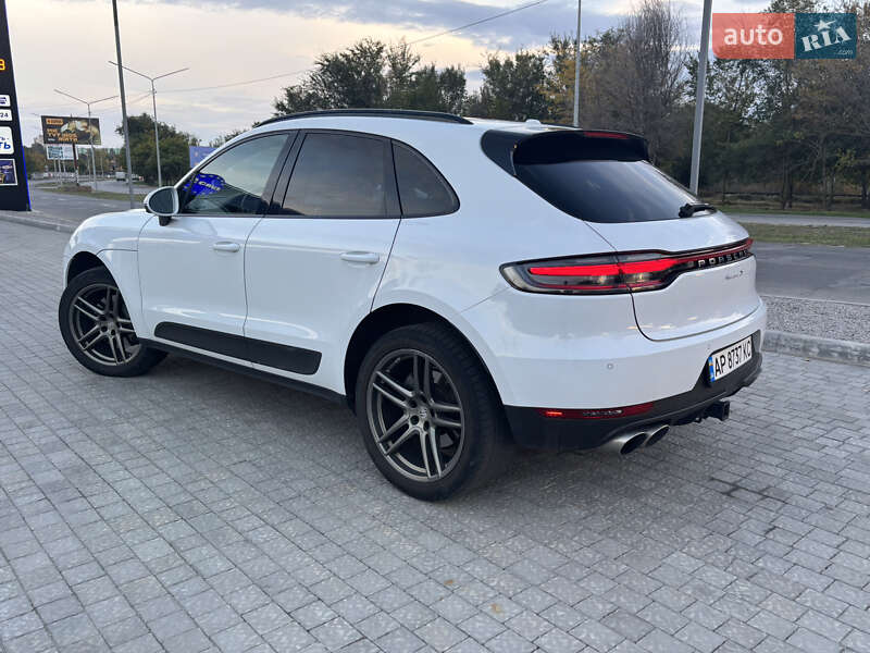 Внедорожник / Кроссовер Porsche Macan 2021 в Запорожье