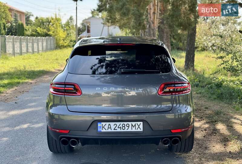 Позашляховик / Кросовер Porsche Macan 2014 в Києві