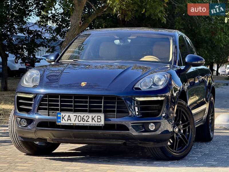 Porsche Macan 2014