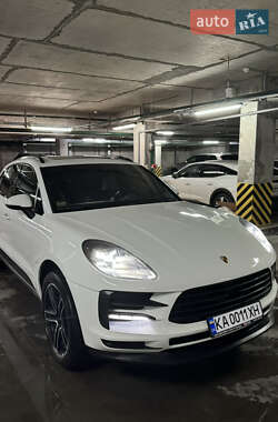 Внедорожник / Кроссовер Porsche Macan 2019 в 