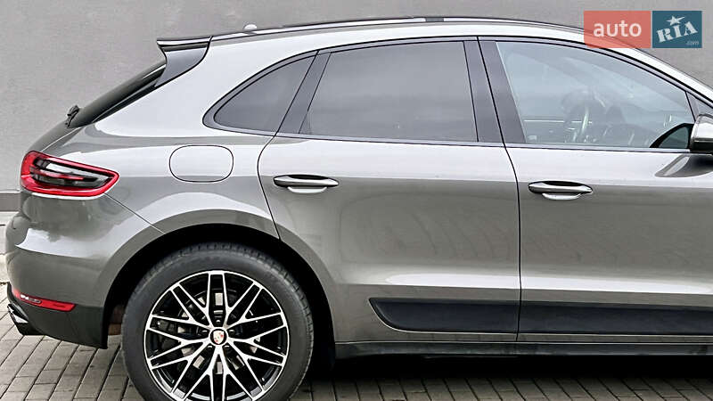 Позашляховик / Кросовер Porsche Macan 2017 в Мукачевому фото 15 Позашляховик / Кросовер Porsche Macan 2017 в Мукачевому