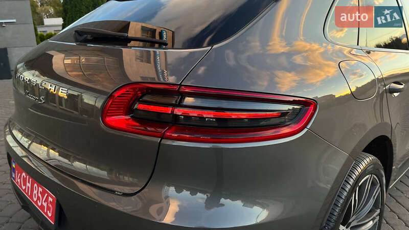 Внедорожник / Кроссовер Porsche Macan 2014 в Хмельницком
