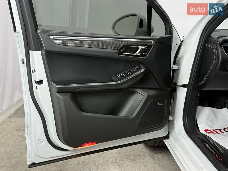 Внедорожник / Кроссовер Porsche Macan 2017 в Одессе фото 28 Внедорожник / Кроссовер Porsche Macan 2017 в Одессе