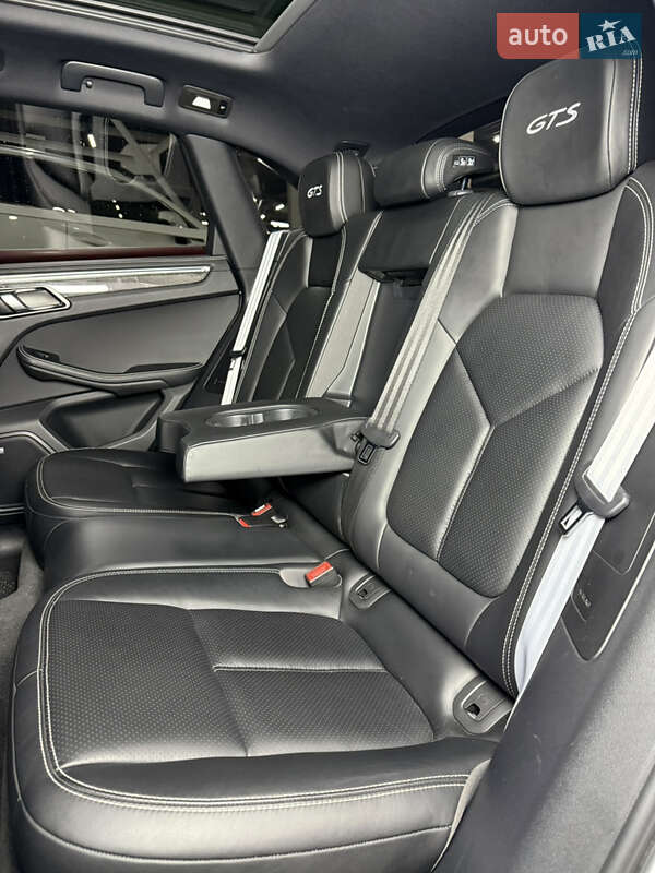 Внедорожник / Кроссовер Porsche Macan 2017 в Одессе фото 48 Внедорожник / Кроссовер Porsche Macan 2017 в Одессе