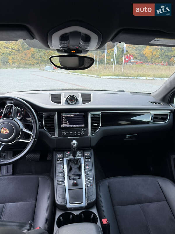 Внедорожник / Кроссовер Porsche Macan 2017 в Львове