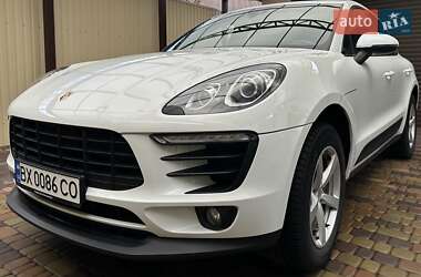 Внедорожник / Кроссовер Porsche Macan 2017 в Киеве