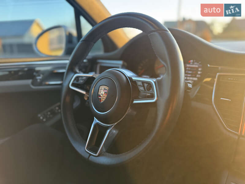 Внедорожник / Кроссовер Porsche Macan 2015 в Коломые фото 28 Внедорожник / Кроссовер Porsche Macan 2015 в Коломые