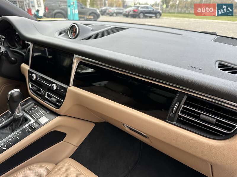 Позашляховик / Кросовер Porsche Macan 2020 в Києві фото 14 Позашляховик / Кросовер Porsche Macan 2020 в Києві