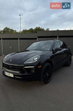 Внедорожник / Кроссовер Porsche Macan 2023 в Ровно