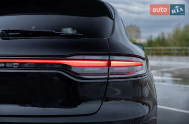 Внедорожник / Кроссовер Porsche Macan 2019 в Киеве