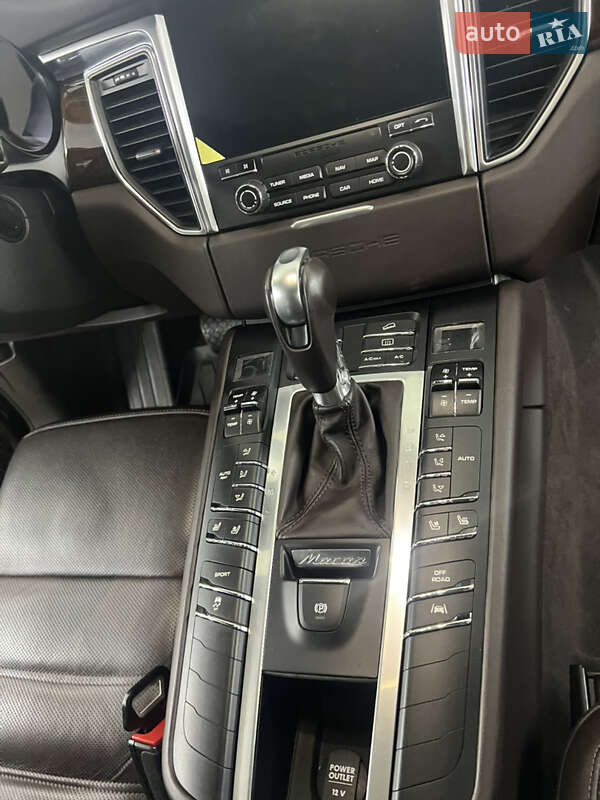 Позашляховик / Кросовер Porsche Macan 2016 в Києві фото 7 Позашляховик / Кросовер Porsche Macan 2016 в Києві