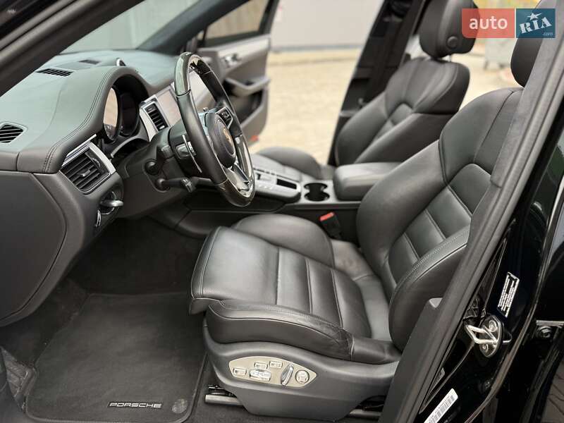 Внедорожник / Кроссовер Porsche Macan 2015 в Днепре