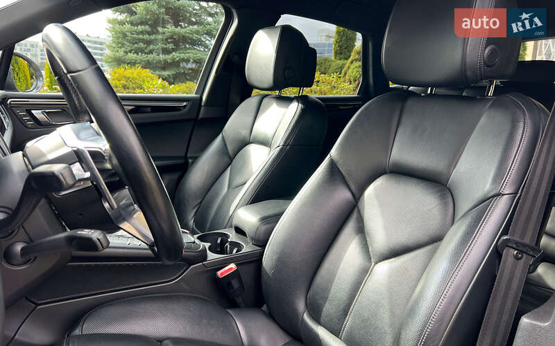 Внедорожник / Кроссовер Porsche Macan 2014 в Львове фото 9 Внедорожник / Кроссовер Porsche Macan 2014 в Львове
