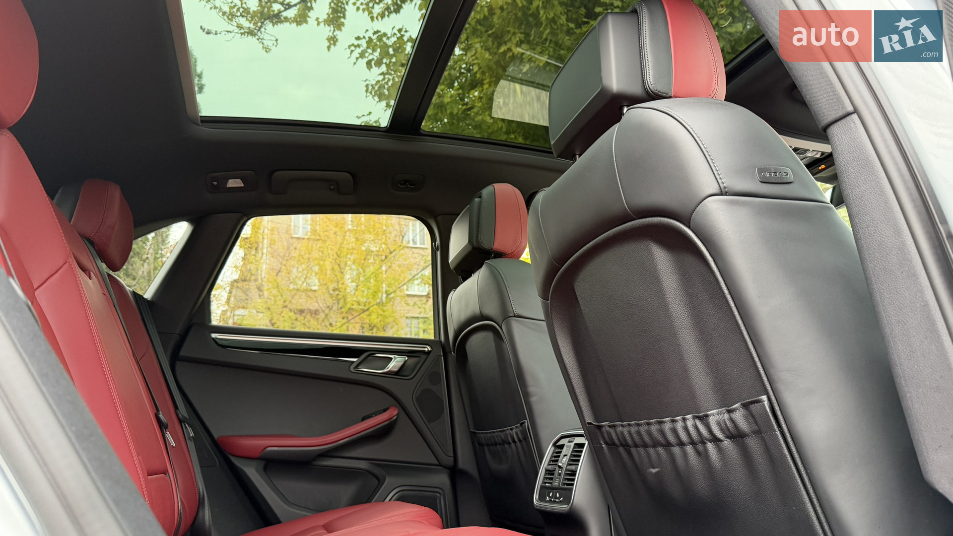 2023 Porsche Macan - мініатюра 17