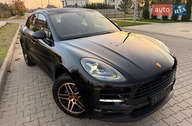 Позашляховик / Кросовер Porsche Macan 2021 в Львові