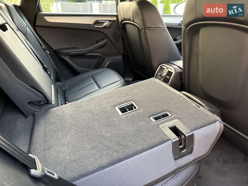 Позашляховик / Кросовер Porsche Macan 2021 в Львові фото 50 Позашляховик / Кросовер Porsche Macan 2021 в Львові