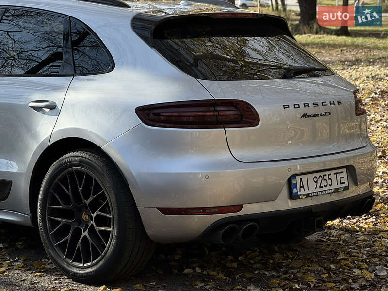 Позашляховик / Кросовер Porsche Macan 2016 в Києві
