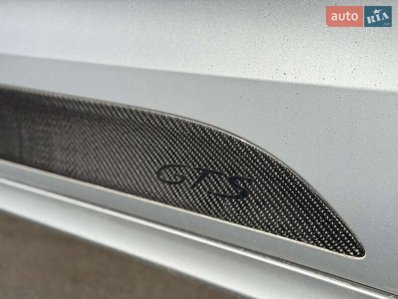 Позашляховик / Кросовер Porsche Macan 2016 в Києві