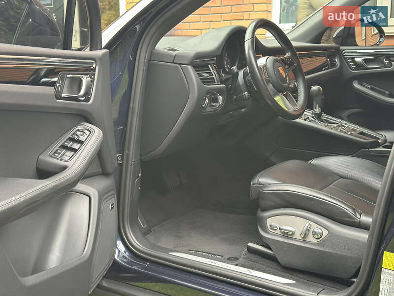 Внедорожник / Кроссовер Porsche Macan 2021 в Киеве фото 11 Внедорожник / Кроссовер Porsche Macan 2021 в Киеве