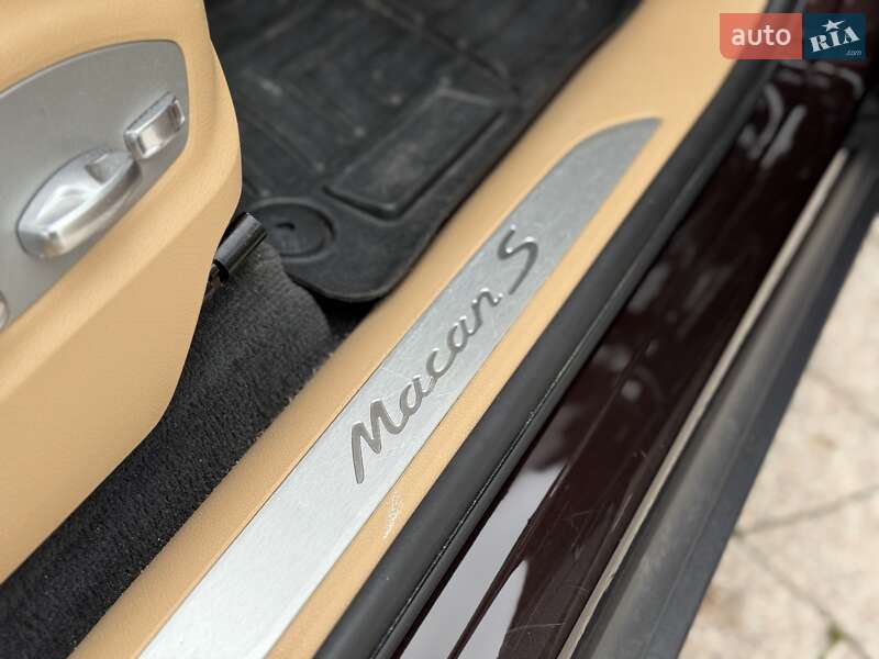 Внедорожник / Кроссовер Porsche Macan 2018 в Жовкве