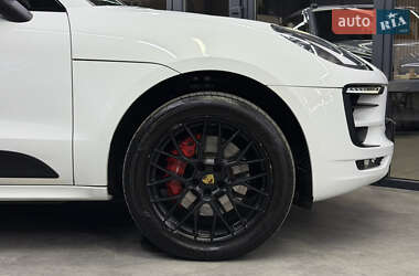 Позашляховик / Кросовер Porsche Macan 2018 в Одесі