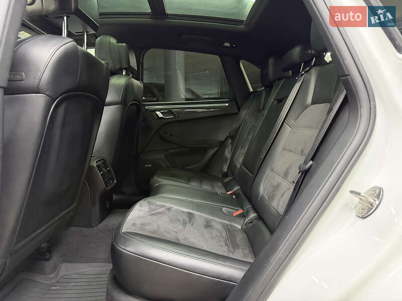 Позашляховик / Кросовер Porsche Macan 2018 в Одесі фото 24 Позашляховик / Кросовер Porsche Macan 2018 в Одесі