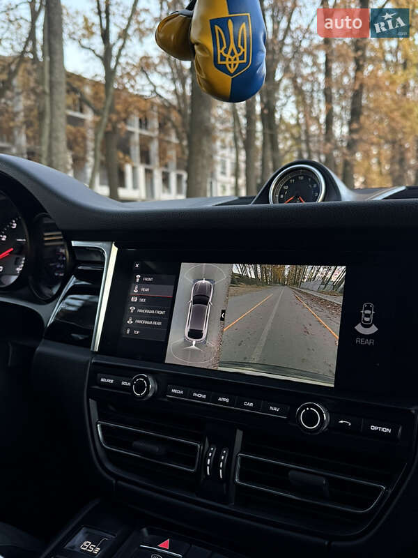 Позашляховик / Кросовер Porsche Macan 2019 в Софіївській Борщагівці
