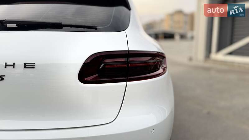 Позашляховик / Кросовер Porsche Macan 2016 в Києві фото 19 Позашляховик / Кросовер Porsche Macan 2016 в Києві