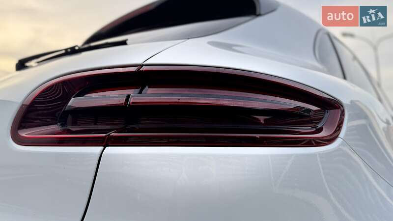 Позашляховик / Кросовер Porsche Macan 2016 в Києві фото 50 Позашляховик / Кросовер Porsche Macan 2016 в Києві