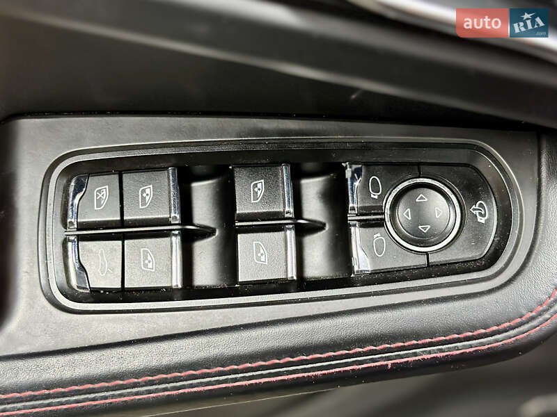 Внедорожник / Кроссовер Porsche Macan 2016 в Киеве фото 55 Внедорожник / Кроссовер Porsche Macan 2016 в Киеве