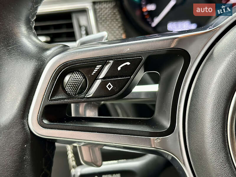 Внедорожник / Кроссовер Porsche Macan 2016 в Киеве фото 63 Внедорожник / Кроссовер Porsche Macan 2016 в Киеве