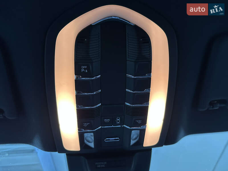 Внедорожник / Кроссовер Porsche Macan 2016 в Киеве фото 70 Внедорожник / Кроссовер Porsche Macan 2016 в Киеве