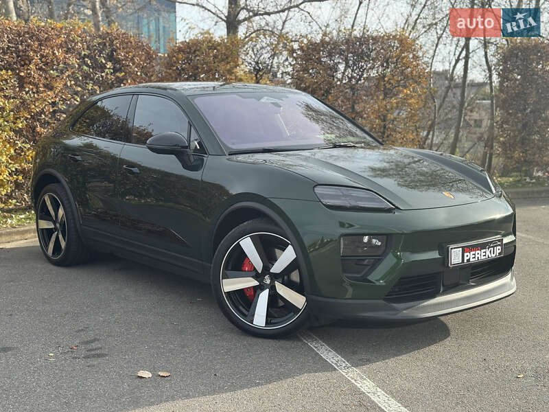 Позашляховик / Кросовер Porsche Macan 2024 в Києві