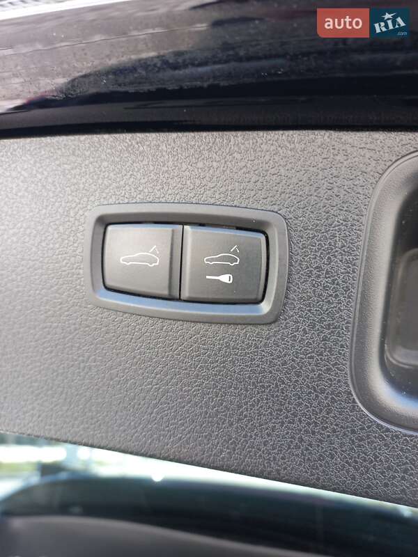 Внедорожник / Кроссовер Porsche Macan 2014 в Запорожье