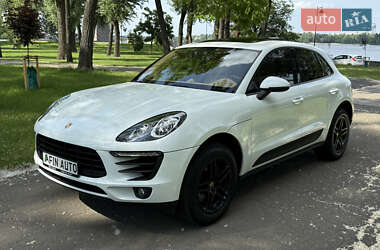 Позашляховик / Кросовер Porsche Macan 2016 в Черкасах
