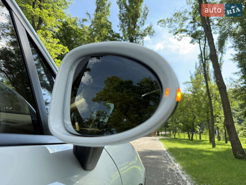 Внедорожник / Кроссовер Porsche Macan 2016 в Черкассах