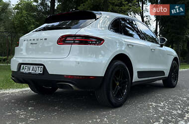Позашляховик / Кросовер Porsche Macan 2016 в Черкасах