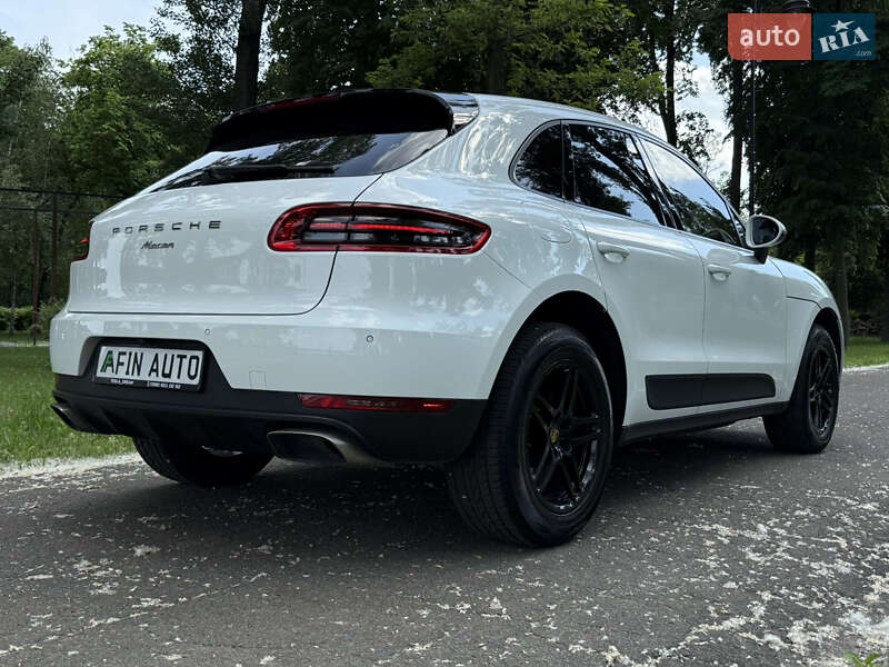 Внедорожник / Кроссовер Porsche Macan 2016 в Черкассах