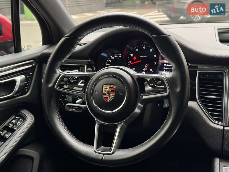 Внедорожник / Кроссовер Porsche Macan 2017 в Киеве фото 20 Внедорожник / Кроссовер Porsche Macan 2017 в Киеве