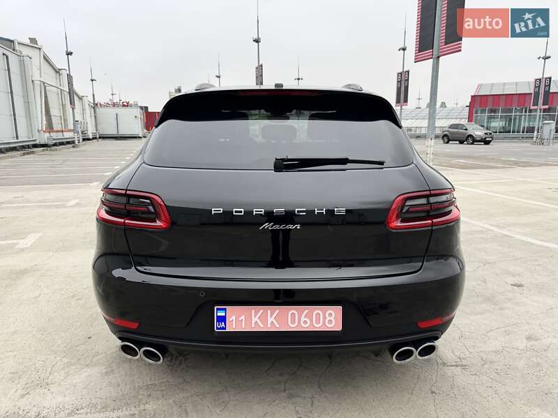 Внедорожник / Кроссовер Porsche Macan 2018 в Киеве
