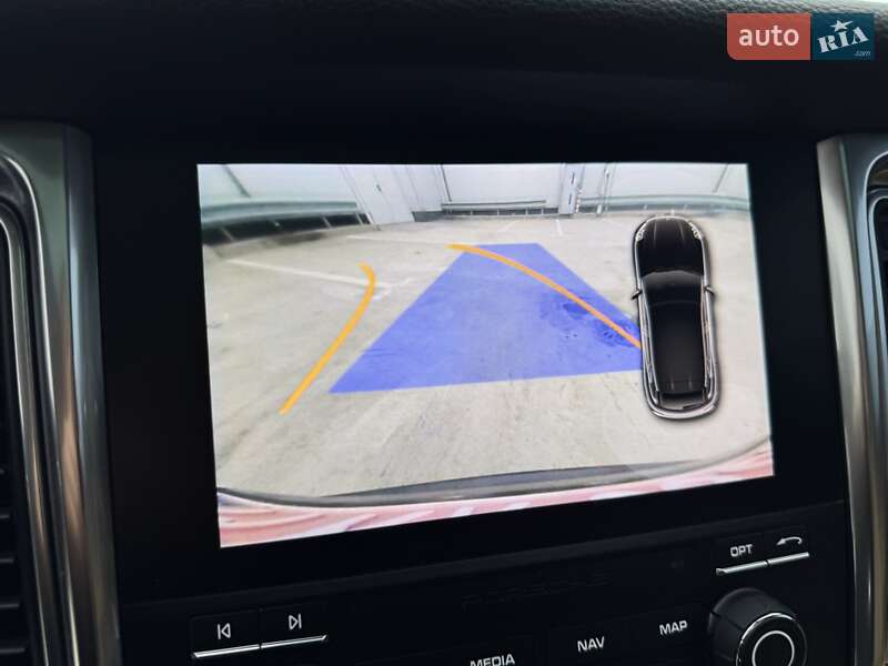 Внедорожник / Кроссовер Porsche Macan 2018 в Киеве