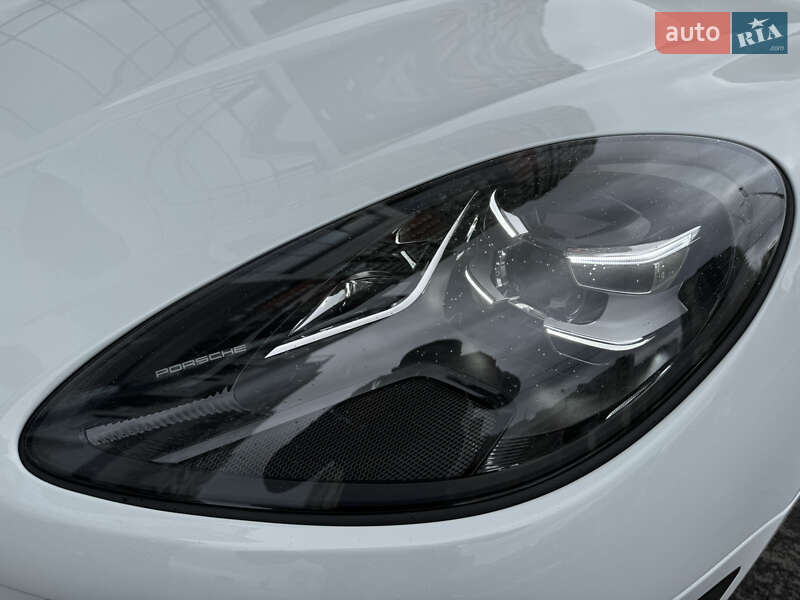 Позашляховик / Кросовер Porsche Macan 2019 в Харкові