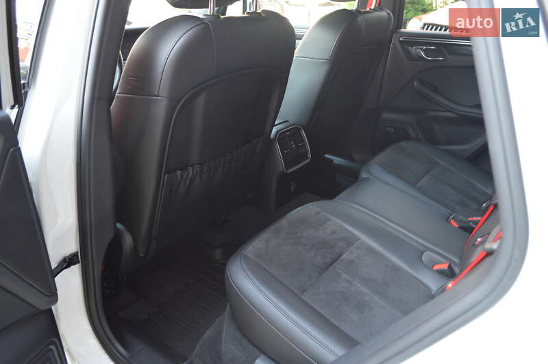 Внедорожник / Кроссовер Porsche Macan 2018 в Львове