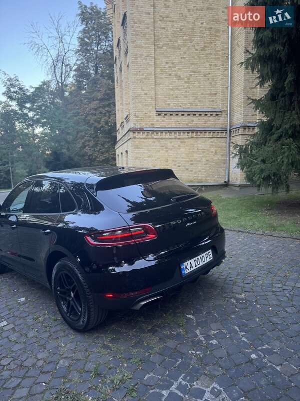 Позашляховик / Кросовер Porsche Macan 2017 в Києві фото 10 Позашляховик / Кросовер Porsche Macan 2017 в Києві