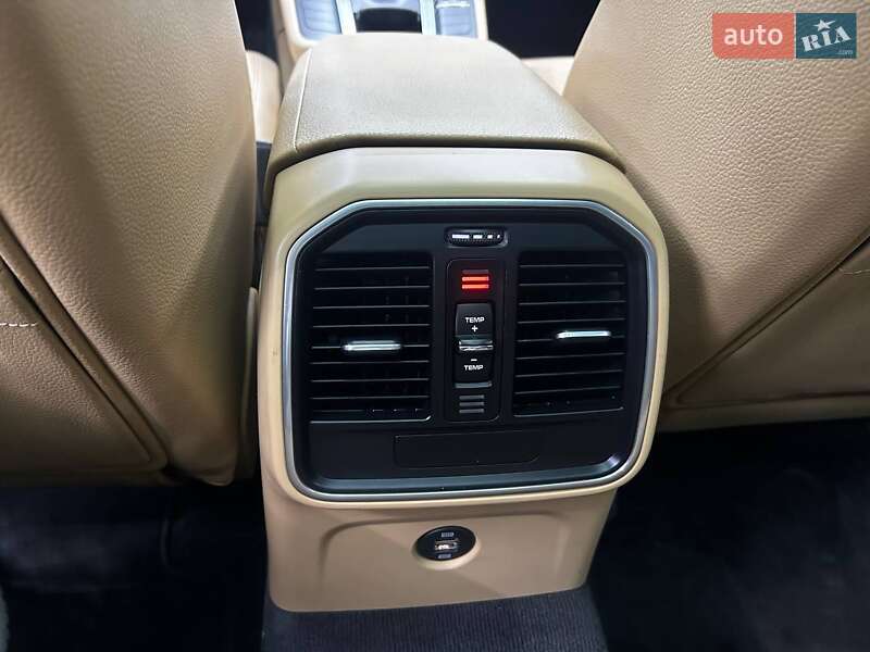 Внедорожник / Кроссовер Porsche Macan 2018 в Черновцах фото 15 Внедорожник / Кроссовер Porsche Macan 2018 в Черновцах