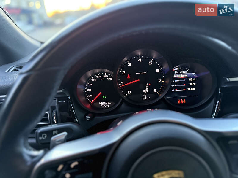 Позашляховик / Кросовер Porsche Macan 2021 в Чернівцях фото 20 Позашляховик / Кросовер Porsche Macan 2021 в Чернівцях