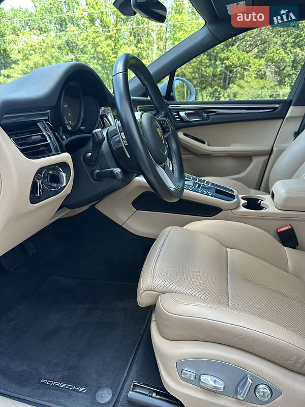 Позашляховик / Кросовер Porsche Macan 2020 в Харкові фото 29 Позашляховик / Кросовер Porsche Macan 2020 в Харкові