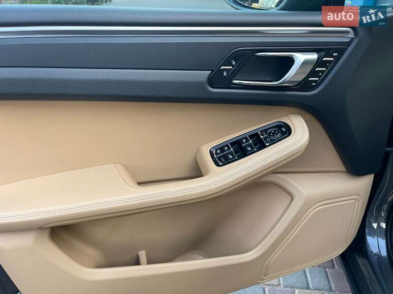Внедорожник / Кроссовер Porsche Macan 2018 в Одессе фото 14 Внедорожник / Кроссовер Porsche Macan 2018 в Одессе